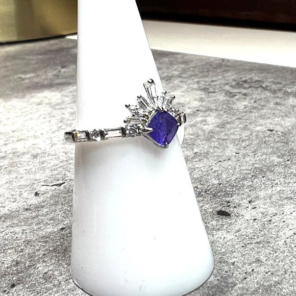 Ring Bomb Party Ring, size 7, blue stone, silver color band, CZ looking accents - Picture 3 of 5